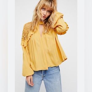 Free people Little Bit Of Love Crochet-Trim Top Size XS